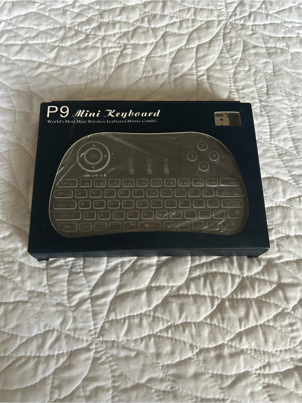 P9 Mini Keyboard Wireless Handheld Keyboard Touchpad Black New